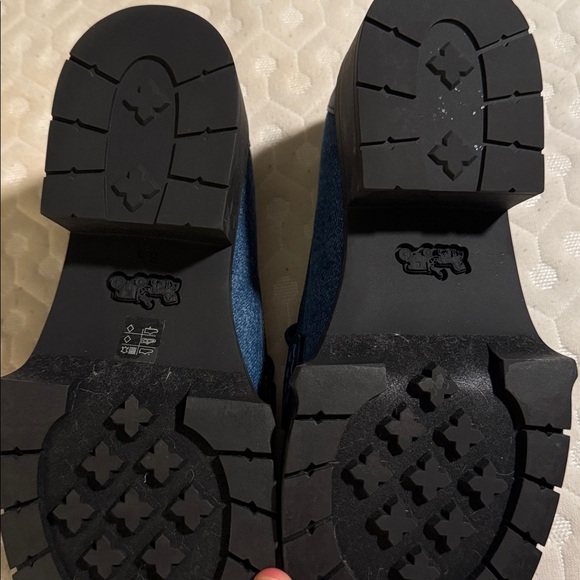 COACH Women's Leah Loafer Size 6.5 - Picture 4 of 5